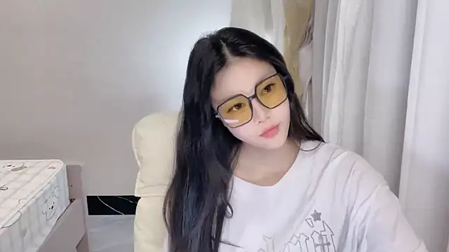 CNchengcheng online show from October 4, 10:13 am