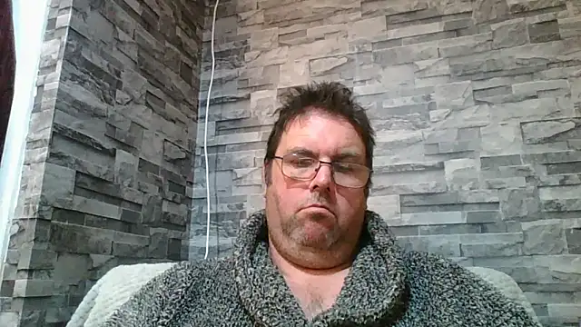 Snapshot of WOOLYMARK2507 chatting on December 11, 5:15 pm WOOLYMARK2507 online show from December 11, 5:15 pm