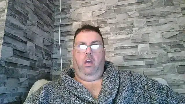 Snapshot of WOOLYMARK2507 chatting on December 21, 3:31 pm WOOLYMARK2507 online show from December 21, 3:31 pm