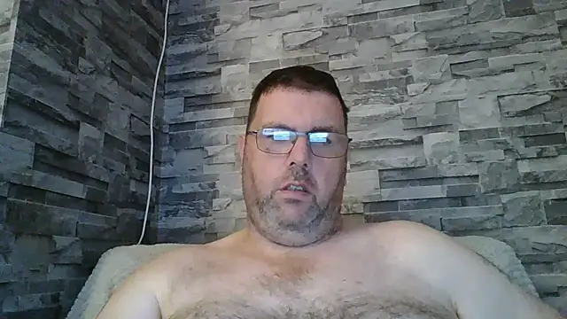 Snapshot of WOOLYMARK2507 chatting on December 24, 3:47 pm WOOLYMARK2507 online show from December 24, 3:47 pm