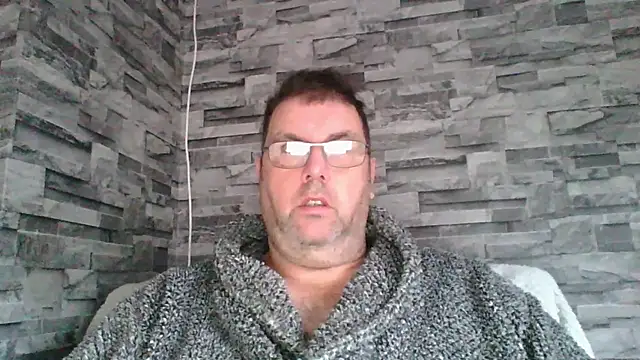 Snapshot of WOOLYMARK2507 chatting on January 1, 11:05 am WOOLYMARK2507 online show from January 1, 11:05 am