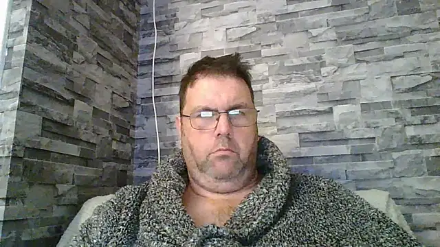 Snapshot of WOOLYMARK2507 chatting on January 2, 4:35 pm WOOLYMARK2507 online show from January 2, 4:35 pm