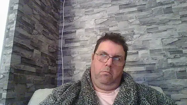 Snapshot of WOOLYMARK2507 chatting on February 13, 6:16 pm WOOLYMARK2507 online show from February 13, 6:16 pm