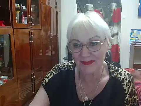 JenaCheim online show from March 12, 8:20 pm