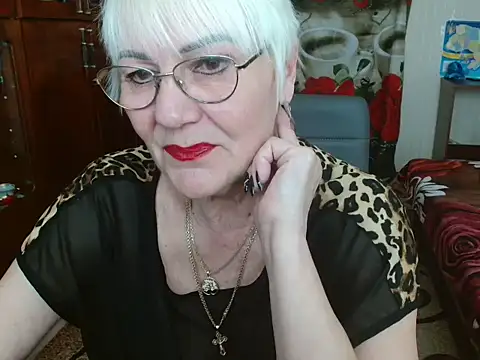 JenaCheim online show from March 18, 6:46 am