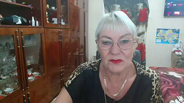 JenaCheim online show from October 6, 5:38 am