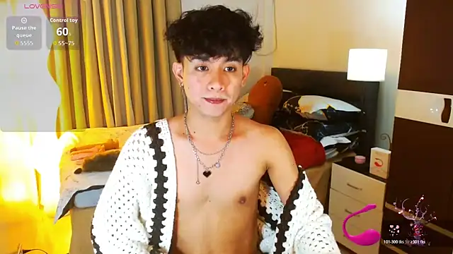 WildestTwink online show from March 25, 5:41 pm