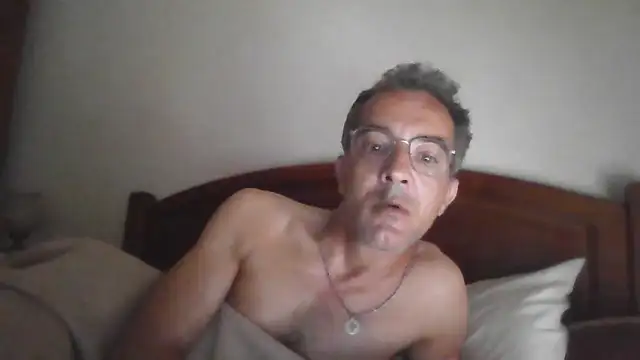 CarlosRocha73 online show from June 17, 8:17 am