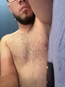 AlejoStrep online show from March 28, 12:27 pm