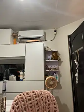 asianmystery203 online show from March 3, 2:36 am