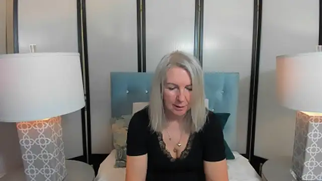 EricaTop online show from March 1, 6:04 am