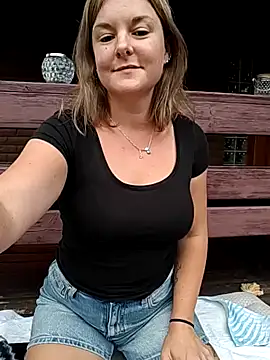 SwedishJennifer online show from July 25, 11:19 am