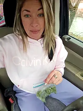  NinaLuvSins  online show from March 7, 7:33 pm