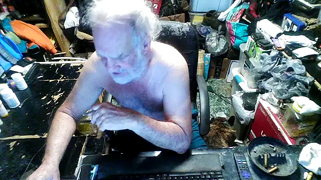 russtee online show from October 7, 2:14 pm