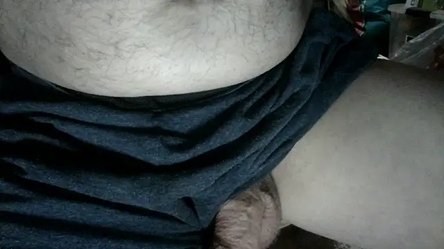 Snapshot of russtee chatting on December 1, 3:50 pm russtee online show from December 1, 3:50 pm