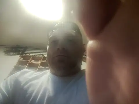 lilpervt online show from December 19, 2:35 pm