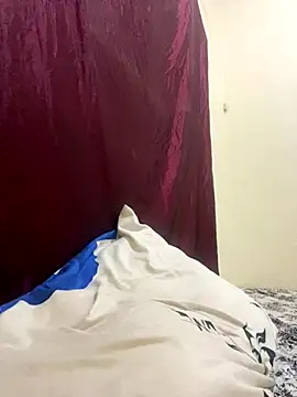  FoxyFlair online show from December 3, 1:20 pm