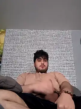 Snapshot of thinkdav chatting on January 5, 10:46 pm thinkdav online show from January 5, 10:46 pm