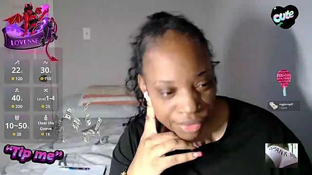 Sexymona1218 online show from November 10, 11:26 pm