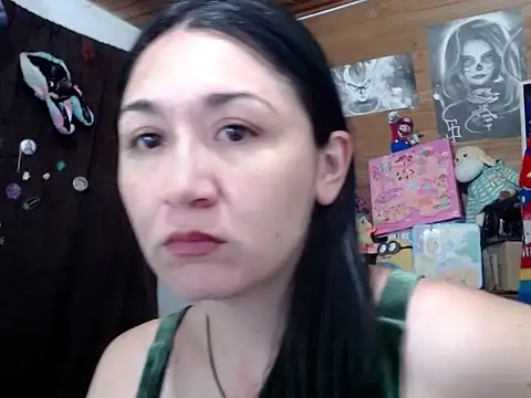 emilymonrroe online show from May 14, 3:46 am