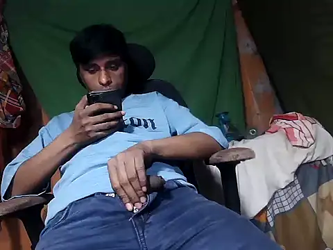 desiboy1101 online show from November 14, 1:54 pm