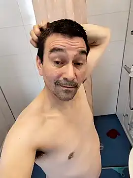 dick81 online show from April 17, 4:21 pm