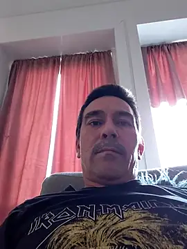 dick81 online show from April 28, 8:03 pm