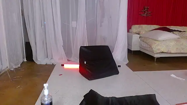 Snapshot of Sweet-Ginger chatting on February 13, 7:31 pm Sweet-Ginger online show from February 13, 7:31 pm