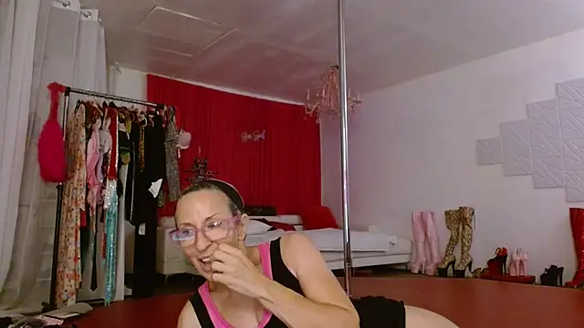 Sweet-Ginger online show from October 28, 7:05 pm