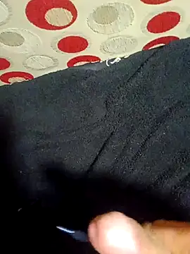 Snapshot of KosBi69 chatting on November 16, 10:37 pm KosBi69 online show from November 16, 10:37 pm