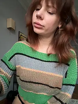 Snapshot of Oopsfoxy chatting on February 11, 6:29 am Oopsfoxy online show from February 11, 6:29 am