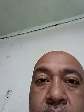 GeorgeVergaGrues online show from September 22, 7:21 am