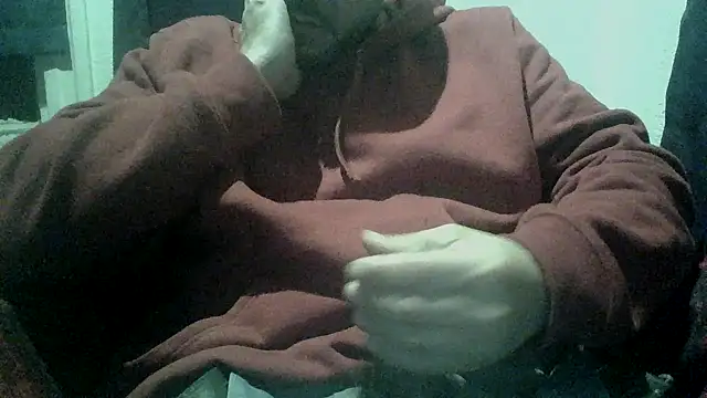 loozamangos online show from December 2, 5:35 am