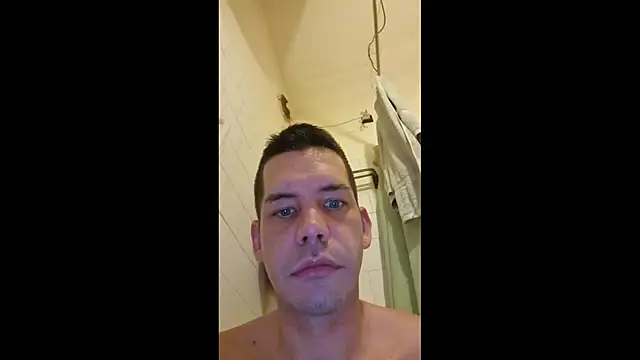 viraglaci18xh online show from January 7, 4:42 pm