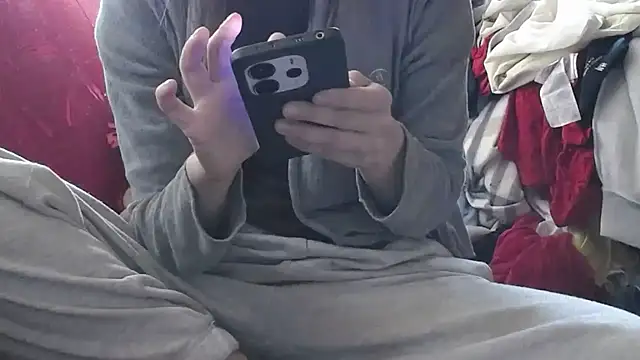 Snapshot of jude_cherrys1991 chatting on October 26, 12:55 pm jude cherrys1991 online show from October 26, 12:55 pm