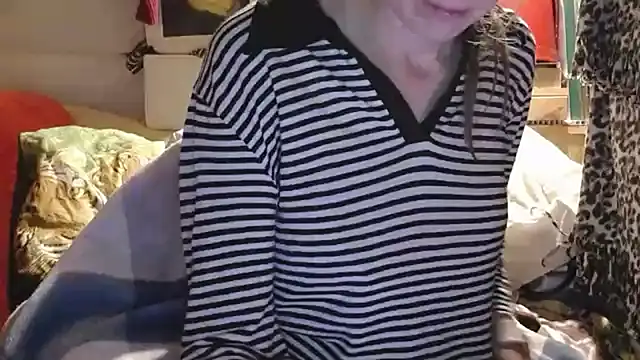 Snapshot of jude_cherrys1991 chatting on March 4, 8:26 pm jude cherrys1991 online show from March 4, 8:26 pm