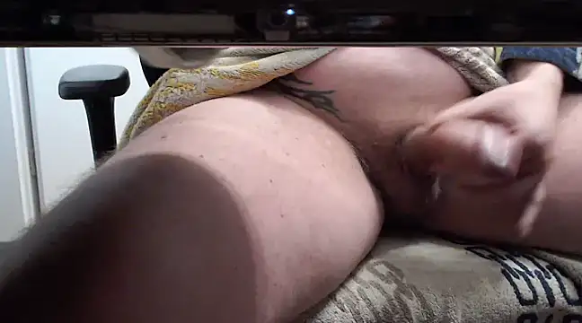 Snapshot of lover-76 chatting on March 14, 10:16 pm lover-76 online show from March 14, 10:16 pm