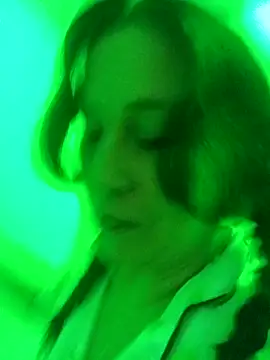 Snapshot of LADY_HELLEN chatting on April 24, 12:18 pm LADY HELLEN online show from April 24, 12:18 pm