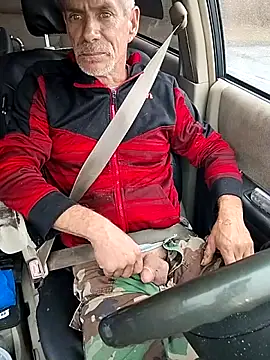 Snapshot of Biknight chatting on October 29, 5:47 pm Biknight online show from October 29, 5:47 pm