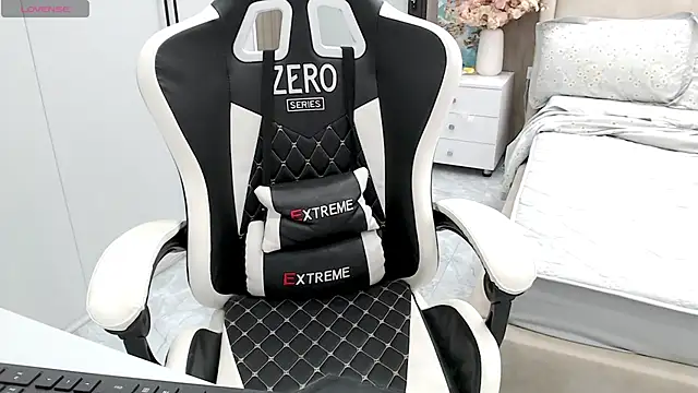 Hanako love online show from April 8, 3:34 pm