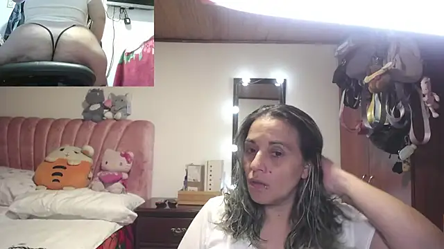 zoe hotxxx online show from May 25, 12:16 am