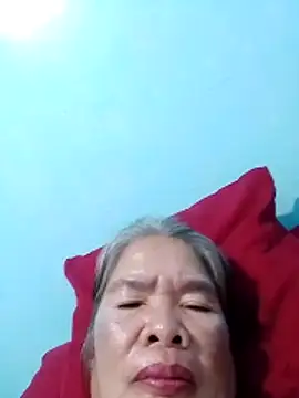 sexylizzy4u online show from April 15, 9:48 pm