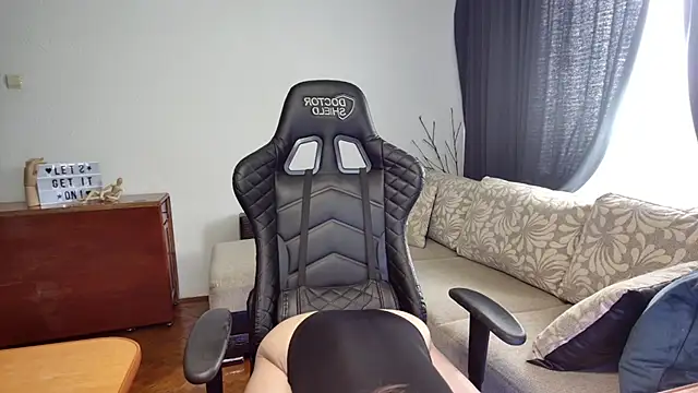 EvaMoon1 online show from February 18, 8:16 am