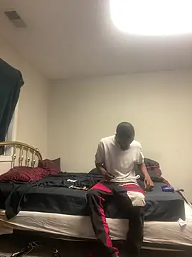 Snapshot of SkinnymanwithBbc chatting on February 20, 7:54 am SkinnymanwithBbc online show from February 20, 7:54 am