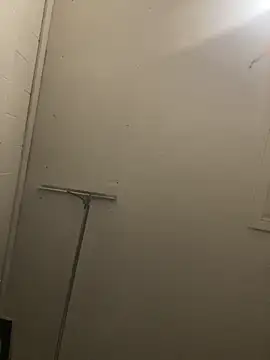 Snapshot of SkinnymanwithBbc chatting on April 5, 7:16 am SkinnymanwithBbc online show from April 5, 7:16 am