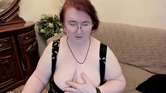 Snapshot of leiamillersonn chatting on September 19, 7:03 pm leiamillersonn online show from September 19, 7:03 pm