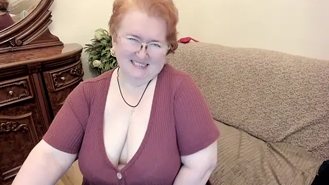 Snapshot of leiamillersonn chatting on November 5, 5:24 pm leiamillersonn online show from November 5, 5:24 pm