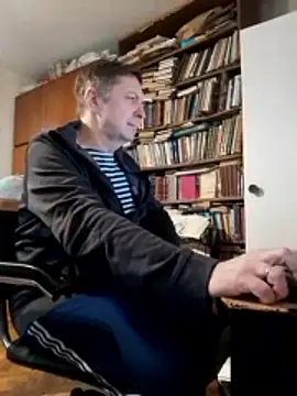 Pokaz2020 online show from March 29, 3:34 pm