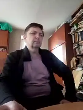 Pokaz2020 online show from April 2, 11:41 am