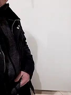 Pokaz2020 online show from April 11, 4:44 pm